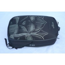 MOTOBATOH - BACKPACK E-83 - SHAD - 17L - ČERNÝ